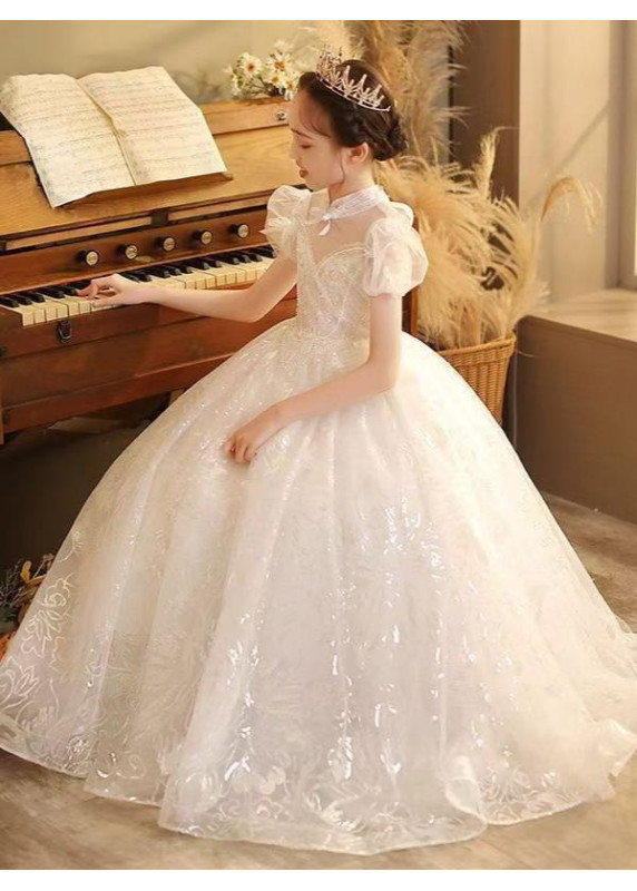 robe cortège fille princesse en tulle blanc avec jupe ample et fluide