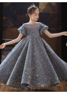 Chic Gray Evening Dress for Children with Silver Sequins and Sparkling Effect