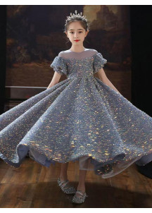 Chic Gray Evening Dress for Children with Silver Sequins and Sparkling Effect