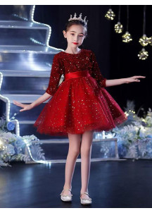 robe de bal fille en tulle rouge orné de sequins avec jupe ample et vaporeuse