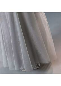 robe fille d'honneur princesse en tulle gris argenté brodé de sequins multicolores