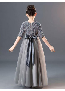 robe fille d'honneur princesse en tulle gris argenté brodé de sequins multicolores