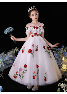 robe fille d'honneur en tulle blanc avec broderies de roses rouges