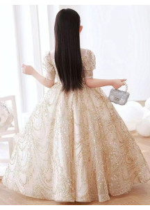 robe soirée enfant en tulle champagne scintillant avec manches courtes bouffantes