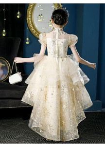 Vestido de dama de honor para niña en tul dorado brillante con falda asimétrica