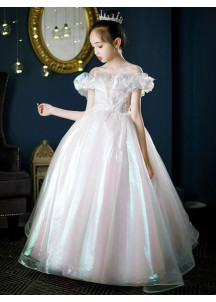 robe demoiselle d'honneur fille en tulle blanc iridescent aux reflets arc-en-ciel