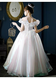 robe demoiselle d'honneur fille en tulle blanc iridescent aux reflets arc-en-ciel