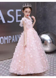 robe demoiselle d'honneur fille en tulle rose parsemée de petites fleurs en relief