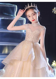 robe fille mariage féerique en tulle champagne brodé de perles et de sequins