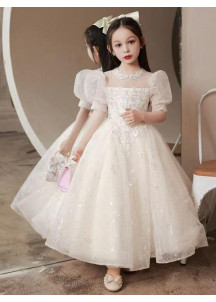 robe mariage petite fille longue en tulle ivoire parsemée de sequins délicats