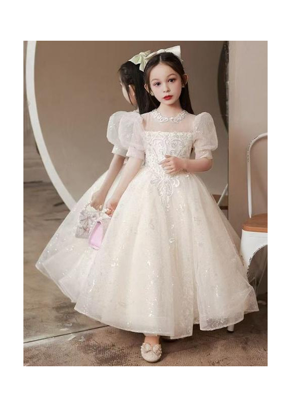 robe mariage petite fille longue en tulle ivoire parsemée de sequins délicats