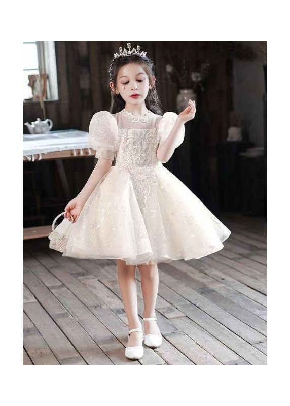 robe mariage petite fille longue en tulle ivoire parsemée de sequins délicats