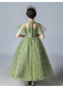 robe cérémonie petite fille longue en tulle vert parsemé de sequins scintillants