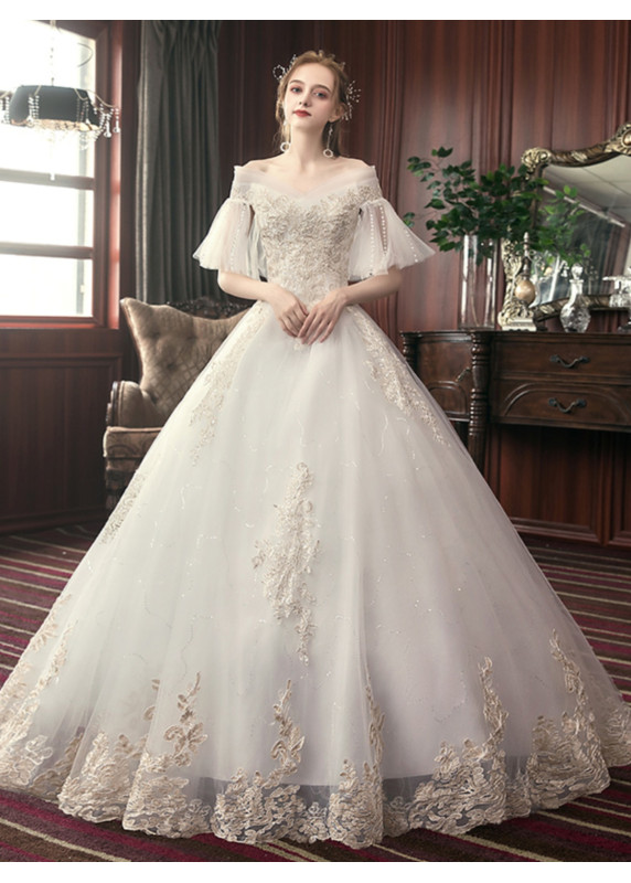 affordable lace wedding dress with puffy sleeves