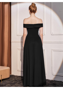 Elegancia Intemporal: Vestido de Noche Largo Negro