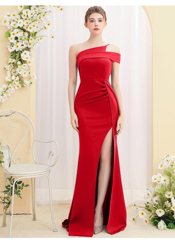 Black Ball Gown One-Shoulder Asymmetrical Design with Side Slit