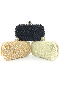 Luxury Evening Clutch Bag Adorned with Delicate Ivory Pearls