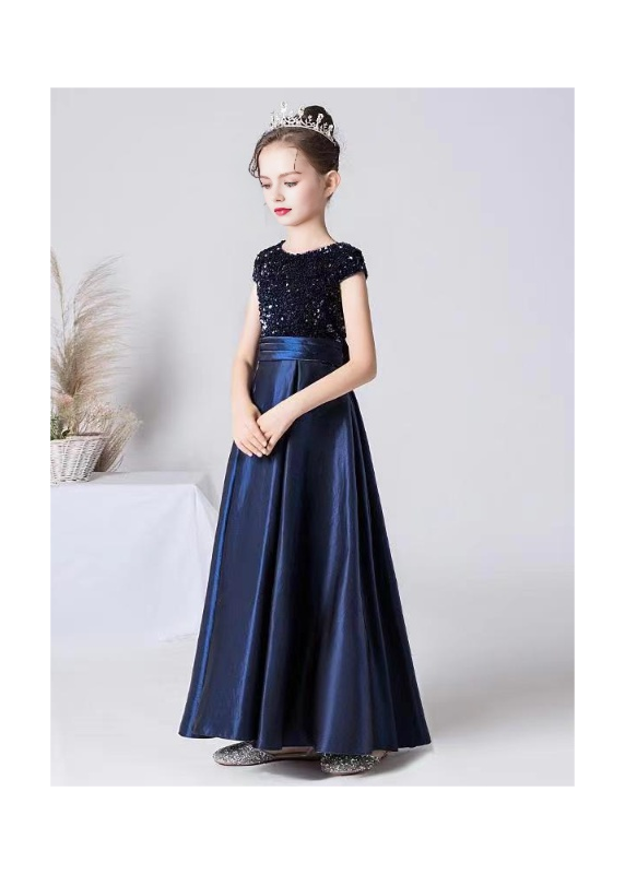 encantador vestido de dama de honor en azul marino para niñas