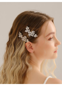 Sparkling Crystal Hairpin with Floral Design