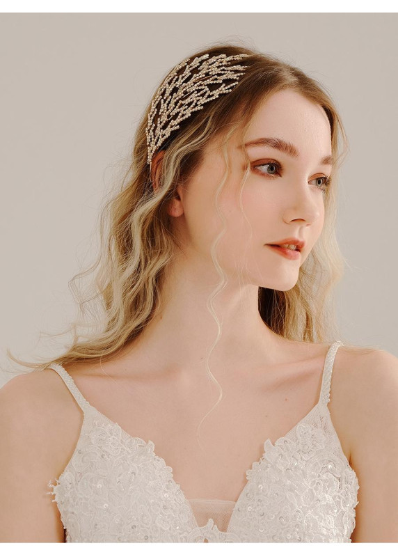 Sparkling Crystal Headband with Modern Ice Queen Design