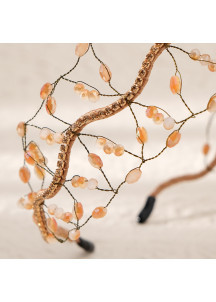 Sparkling Bridal Headband Adorned with Translucent Pearls