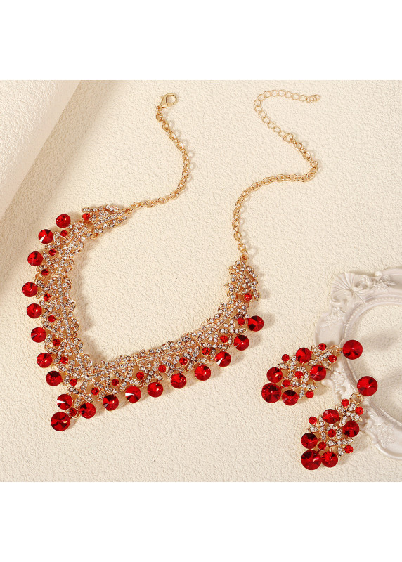 Evening Jewelry Set with Sparkling Stones in Cluster Design (Necklace + Earrings)