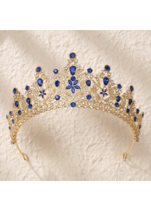 Evening Tiara: Floral Motif Design with Sparkling Stones