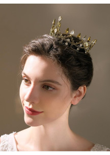 Dramatic Crown in Gold-Toned Metal with Iridescent Crystals