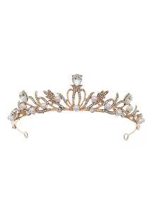 Diadema de pelo principesco en metal dorado con perlas delicadas