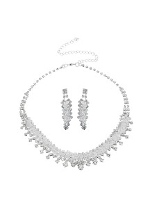 Dazzling sparkling crystal jewelry set (necklace + earrings)