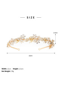 Elegant Golden Crystal Hairband with Floral Design