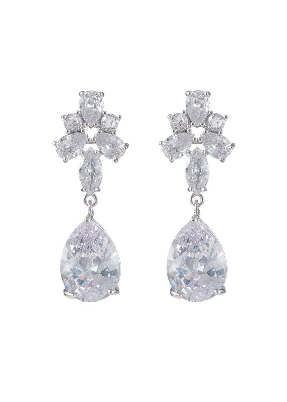 sublimes boucles d'oreilles alliant cristaux taillés et métal argenté