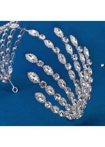 Bridal Headband Fit for a Beauty Queen, Adorned with Sparkling Crystals