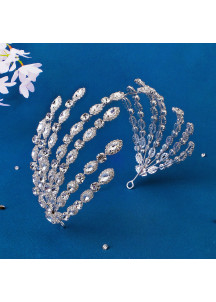 Bridal Headband Fit for a Beauty Queen, Adorned with Sparkling Crystals