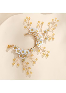 accessoire d'ornement d'oreille à fleurs blanches avec éléments dorés (gauche)