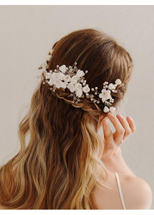 Espectacular Peine de Novia: Diseño Floral en Cristal con Perlas Centelleantes