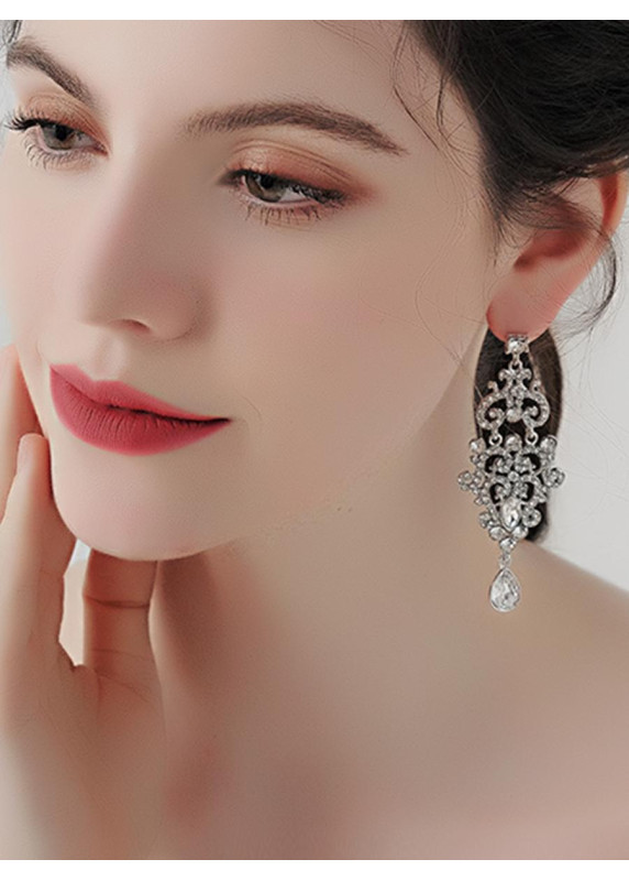 boucles d'oreilles pour soirée pas cher rehaussés de strass