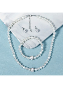 Classic-Style Pearl Evening Jewelry Set