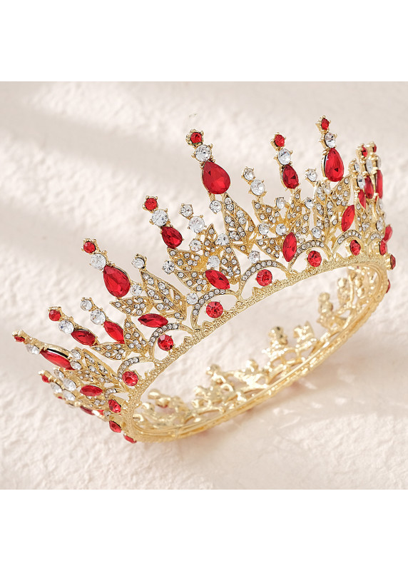 somptueuse couronne à motifs foisonnants de strass précieux