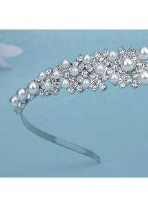 Delicate Bridal Headband with Pearls and Sparkling Crystals