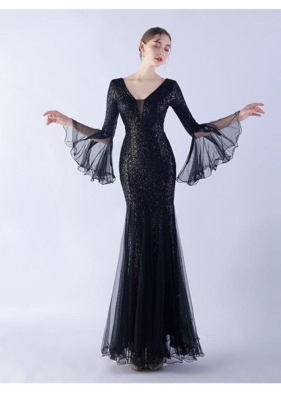 Mermaid-Cut Evening Gown with Voluminous Sleeves