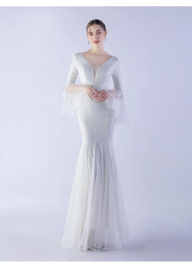 Mermaid-Cut Evening Gown with Voluminous Sleeves