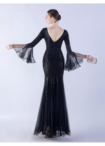 Mermaid-Cut Evening Gown with Voluminous Sleeves