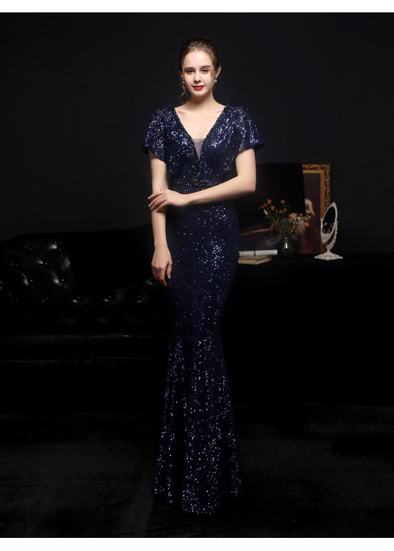 Mermaid-Neck Evening Gown with Fitted Sequined Design