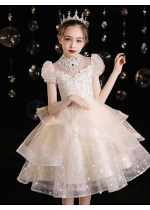 adorable robe de demoiselle d'honneur enfant en tulle champagne